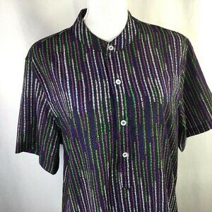 Zaful Forever Young NWT Top Blouse Size M Short Sleeve Longer Back Black Print